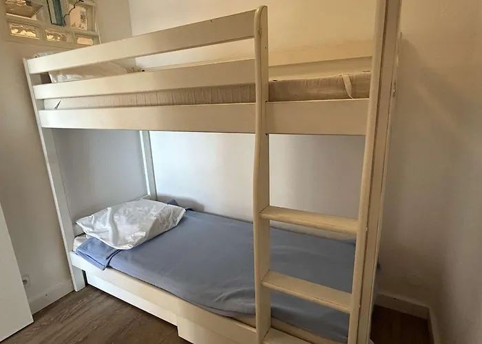 Climatisé 6 Pers Avec Terrasse Et Piscine à Port Camargue - Fr-1-250-253 Le Grau-du-Roi