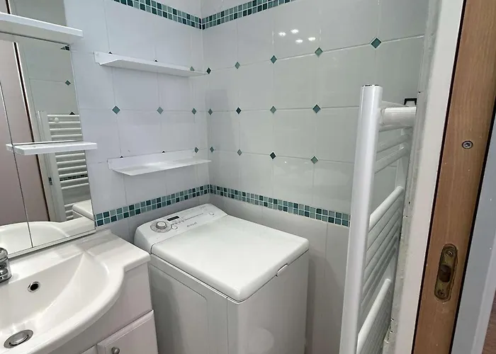 Climatisé 6 Pers Avec Terrasse Et Piscine à Port Camargue - Fr-1-250-253 Apartamento Le Grau-du-Roi