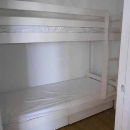 Climatise 6 Pers Avec Terrasse Et Piscine A Port Camargue - Fr-1-250-253